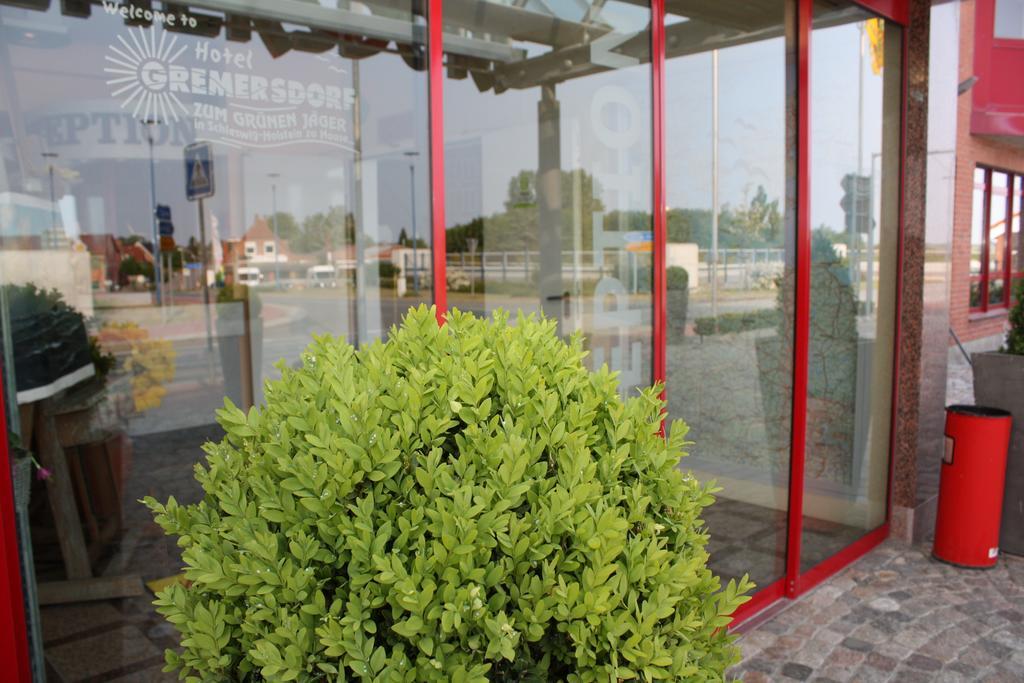 Hotel Gremersdorf - Zum Gruenen Jaeger Екстериор снимка