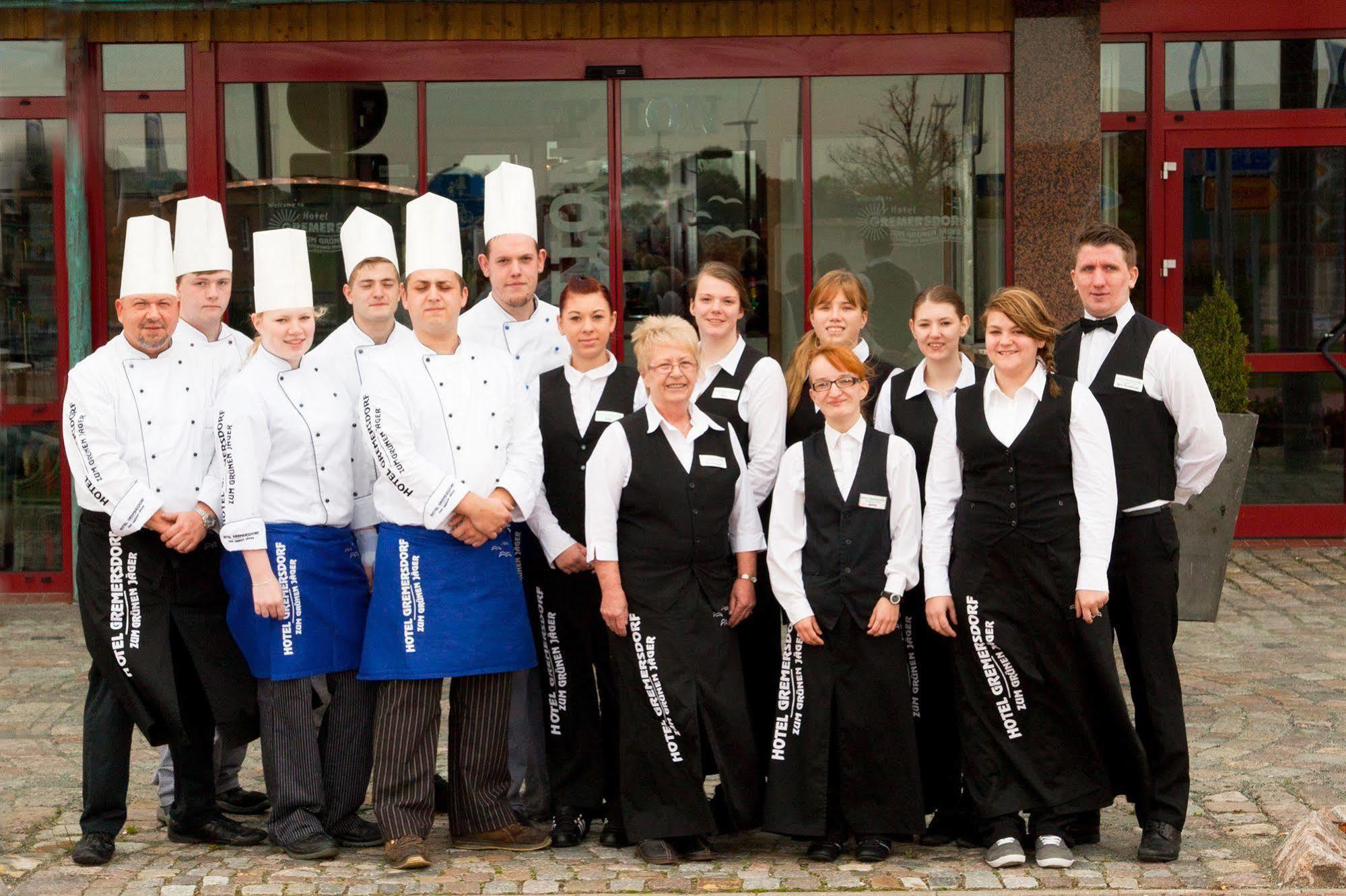 Hotel Gremersdorf - Zum Gruenen Jaeger Екстериор снимка