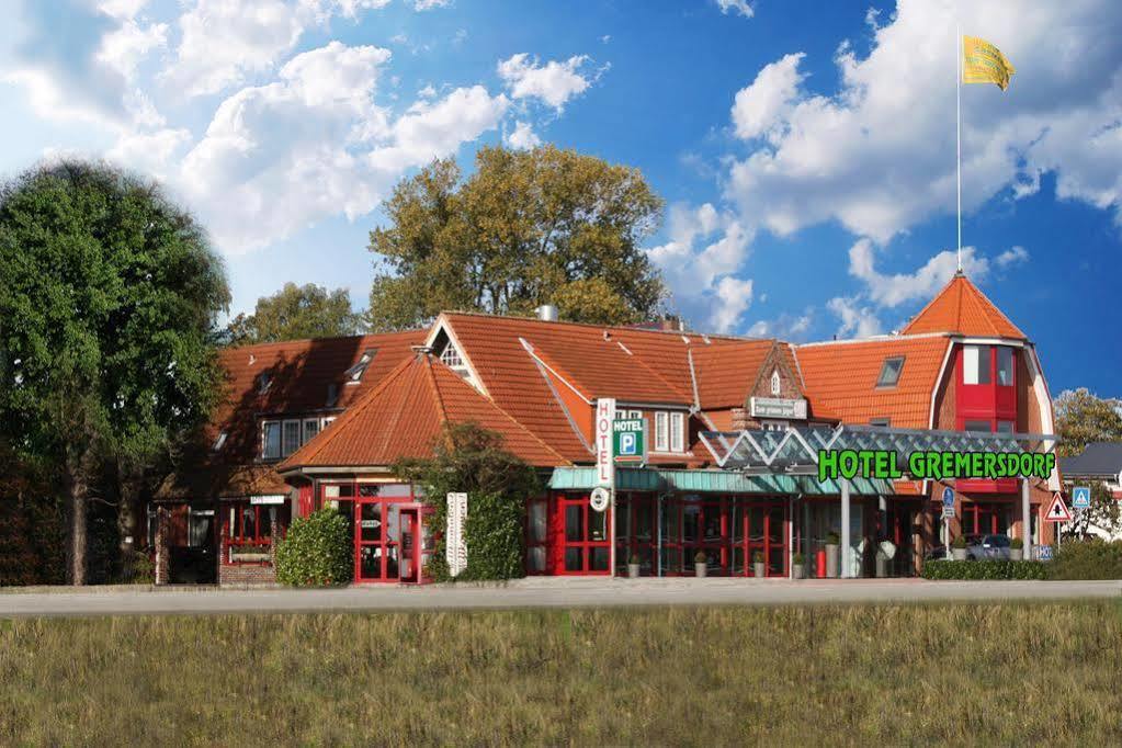 Hotel Gremersdorf - Zum Gruenen Jaeger Екстериор снимка
